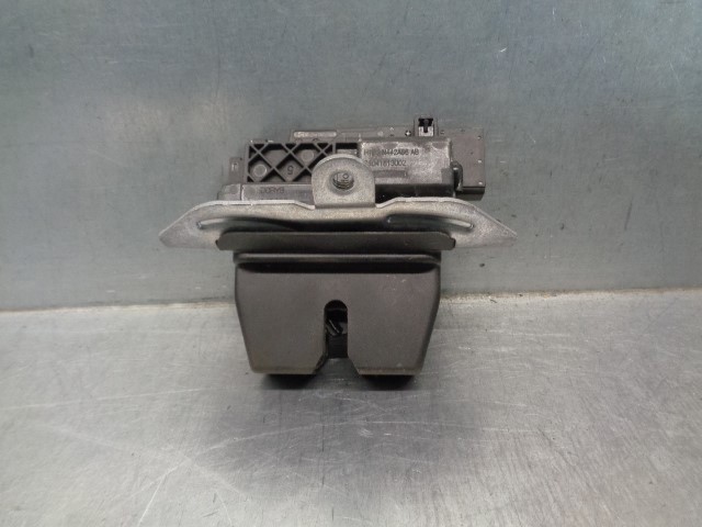 Cerradura de maletero Ford Puma  (J2K, CF7)