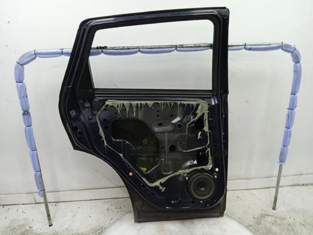 NISSAN H2101JD0M0 Puerta trasera izquierda  en stock Terrassa