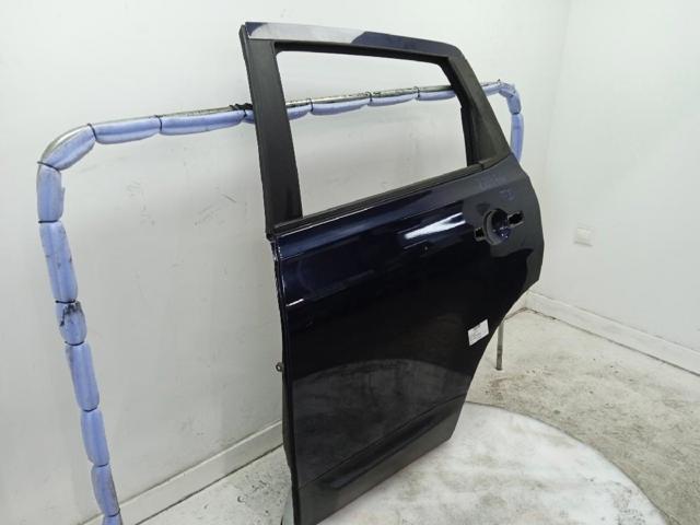 NISSAN H2101JD0M0 Puerta trasera izquierda comprar Tarragona