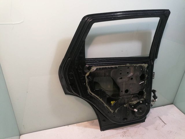 H2101JD0M0 NISSAN Puerta trasera izquierda  disponible Ourense