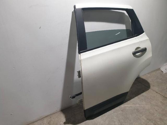 H2101JD0M0 Puerta trasera izquierda  comprar en Reus