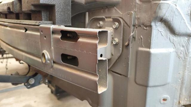 Refuerzo paragolpes trasero Nissan Qashqai 2 J11