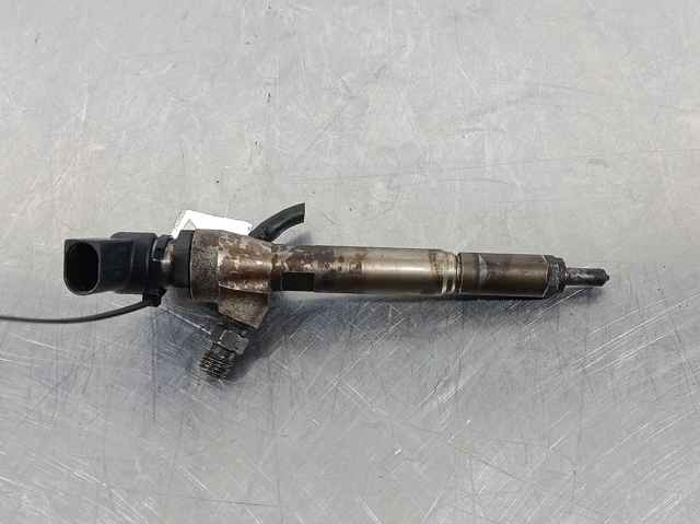 H8200294788 RENAULT Inyector  en stock Gandía
