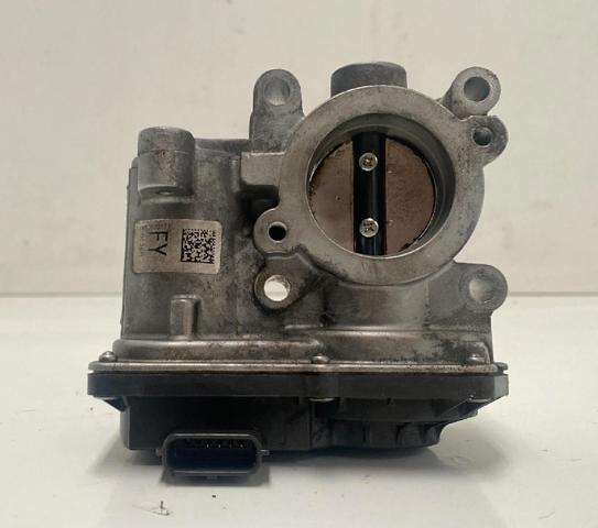 H8201171233 RENAULT Cuerpo de aceleración completo  comprar en Lleida