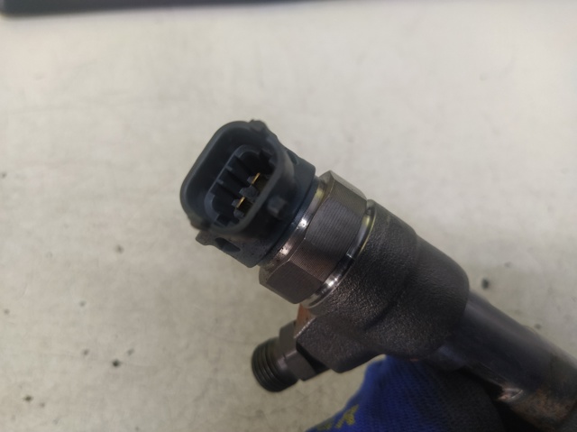 H8201636333 Inyector de combustible  comprar en Pontevedra