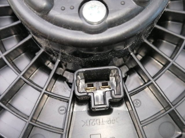 HB111D65102 MAZDA Motor del ventilador del calefactor  comprar en Jaén