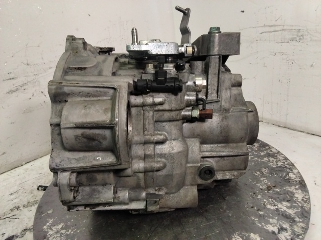 Caja de cambios mecánica, completa Volkswagen Touran 1 1T1, 1T2