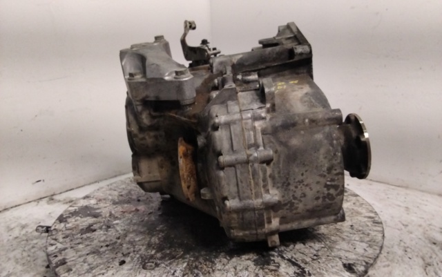 Caja de cambios mecánica, completa Volkswagen Touran 1 1T1, 1T2