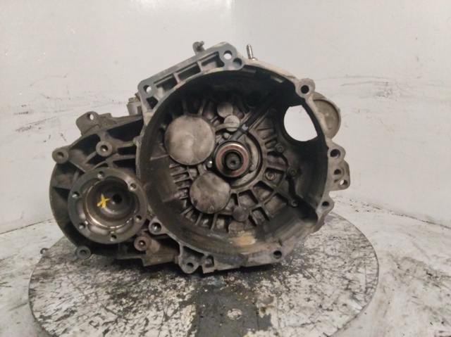 Caja de cambios mecánica, completa Volkswagen Touran 1 1T1, 1T2