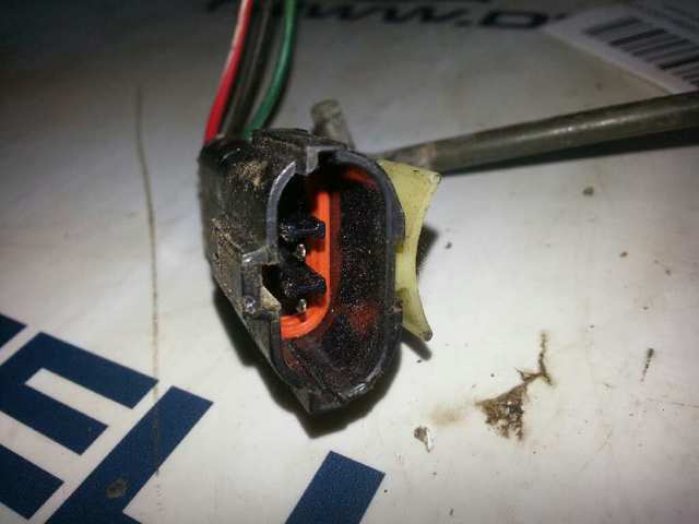 Cerradura delantera izquierda para Hyundai Galloper  (JK)