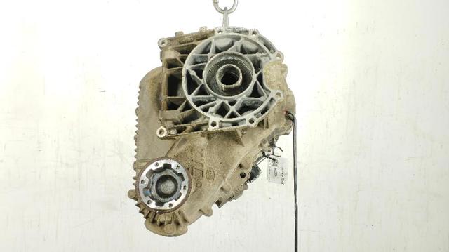 IAB500241 Land Rover