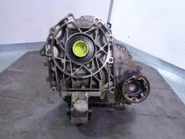 IAB500243 Land Rover