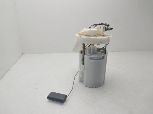 Bomba de gasolina Ford Puma (J2K, CF7)