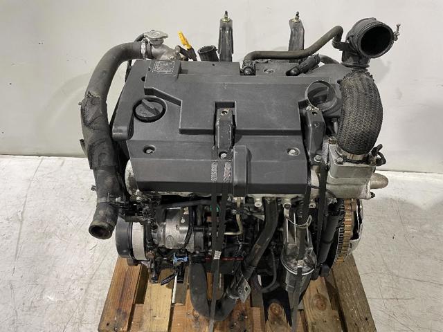Motor KIA Carnival II (2001-2005)