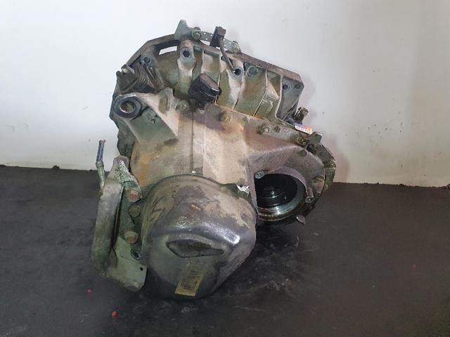 RENAULT JB1061 Caja de cambios  en stock Salamanca