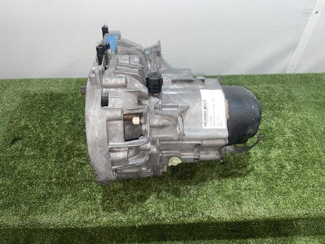 JB1180 Renault (RVI)