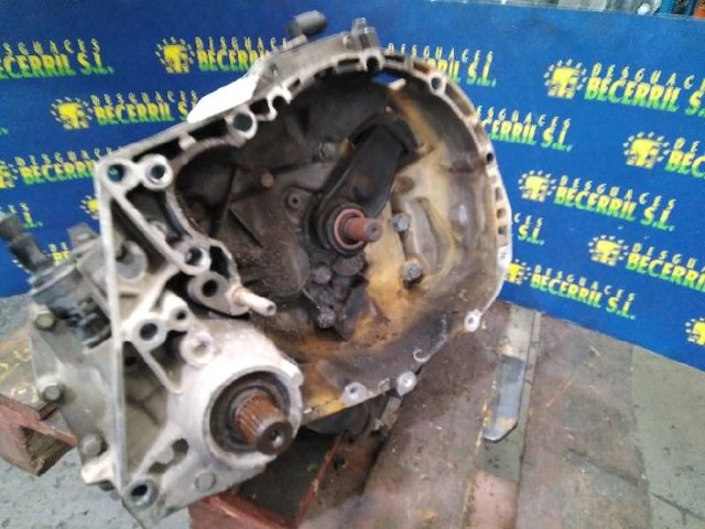 JB1186 Renault (RVI)