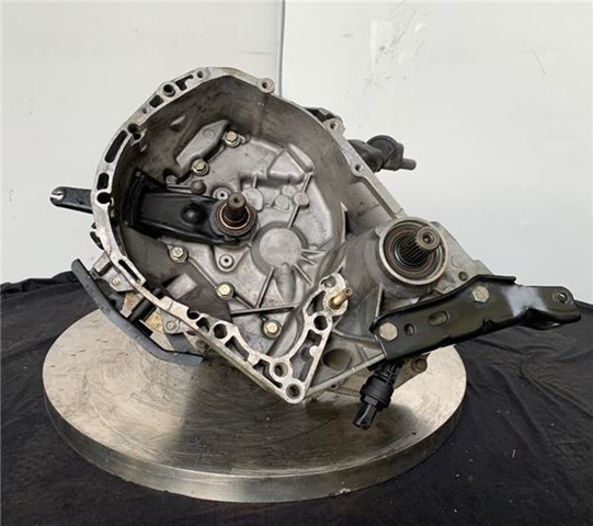 JB1906 Renault (RVI)