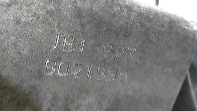 JB1923 Renault (RVI)