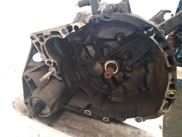 Precio del repuesto Caja de cambios manual Megane I sedán