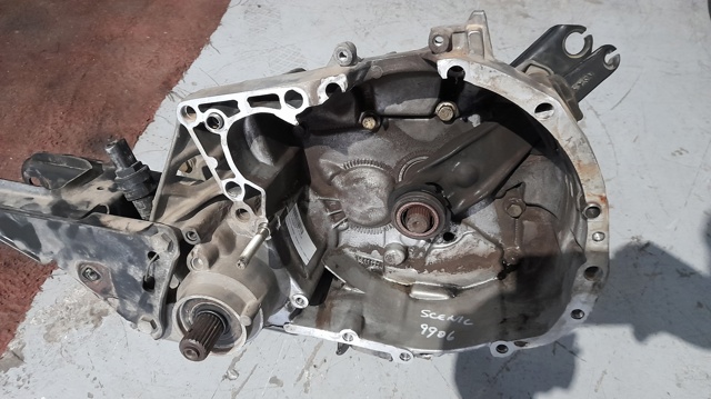 JB3120 Renault (RVI)