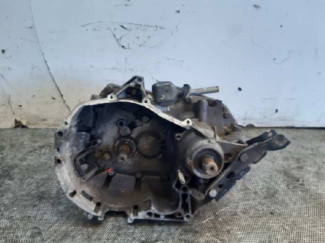 JB3168 Renault (RVI)