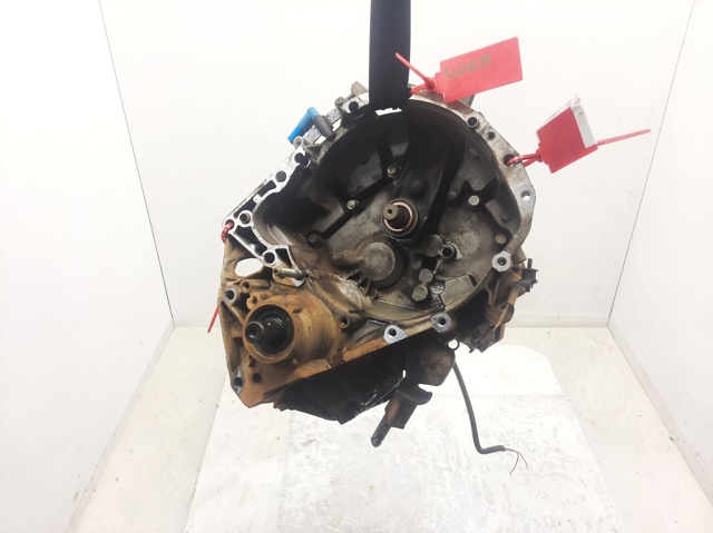 JB3928 Renault (RVI)