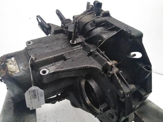 JB3973 Renault (RVI)
