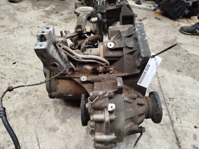 JCR VAG Caja de cambios  en stock Huelva