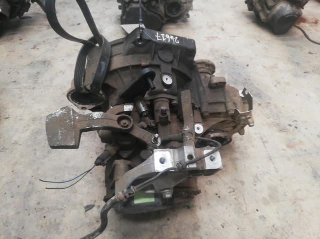 VAG JCR Caja de cambios manual completa  disponible Valladolid