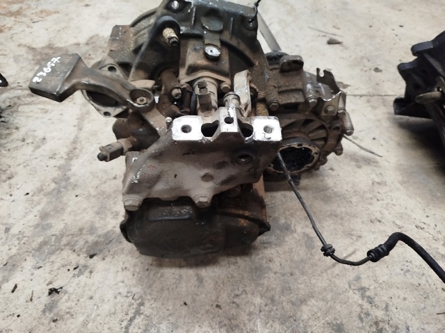 VAG JCR Caja de cambios manual completa  comprar en Albacete