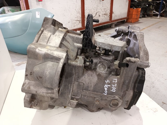 JCR Caja de cambios manual completa  disponible Burgos
