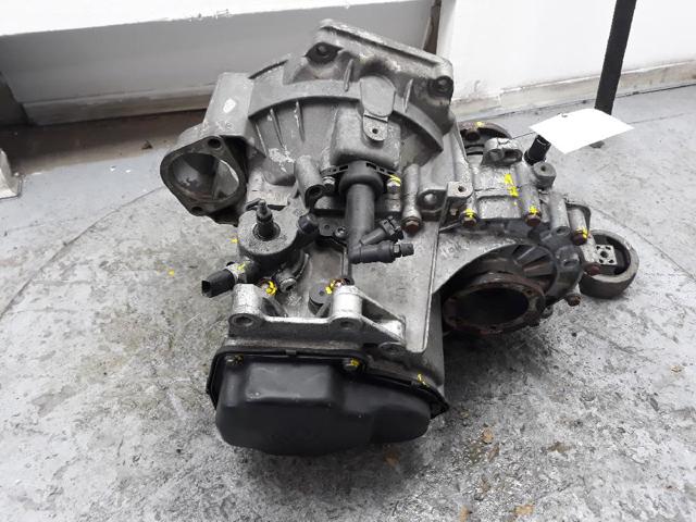 VAG JDD Caja de cambios manual completa  disponible Valladolid