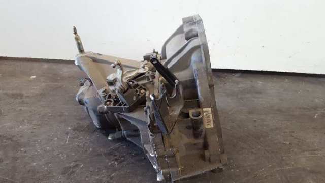 NISSAN JH3103 Caja de cambios manual completa  comprar en Ponferrada