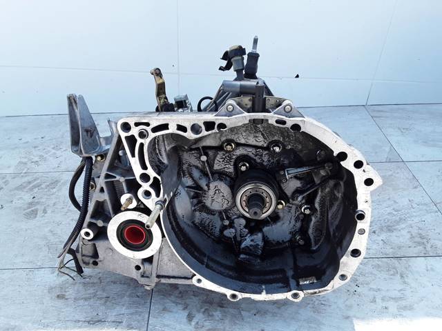 RENAULT JH3143 Caja de cambios manual completa  disponible Lugo