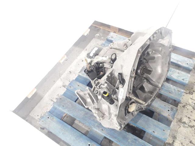 RENAULT JH3145 Caja de cambios manual completa  comprar en Albacete