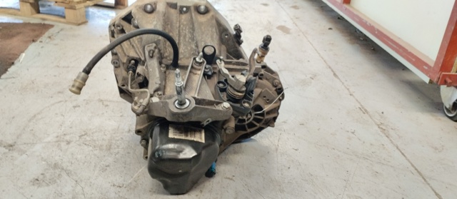 JH3160 RENAULT Caja de cambios  en stock Huelva