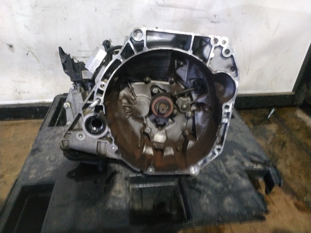 Comprar Caja de cambios mecánica completa Micra  K14
