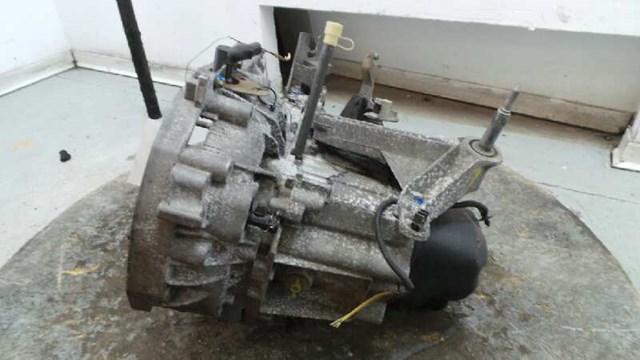 JR5103 Caja de cambios manual completa  disponible Málaga
