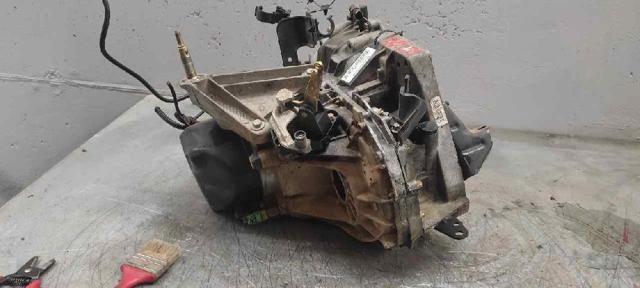 JR5106 Caja de cambios manual completa  disponible Málaga
