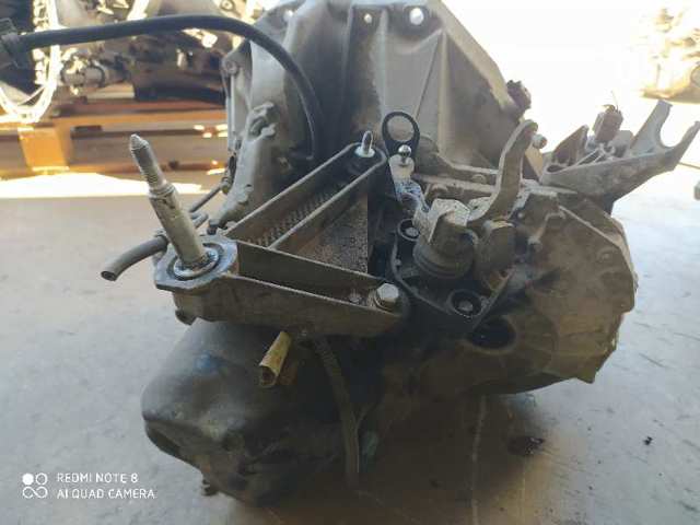RENAULT JR5147 Caja de cambios  en stock Terrassa