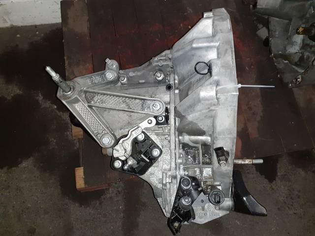 JR5147 Renault (RVI)