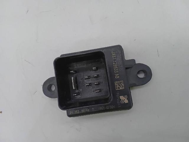Comprar Caja precalentamiento bujias Kuga III DFK