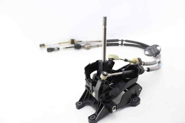 palanca selectora de cambios Ford Focus IV familiar comprar en España