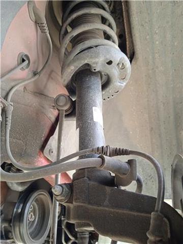 JZW413031 Amortiguador delantero  comprar en Pontevedra