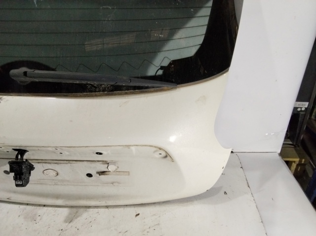 K0100BV8AA NISSAN Puerta trasera comprar Alcalá