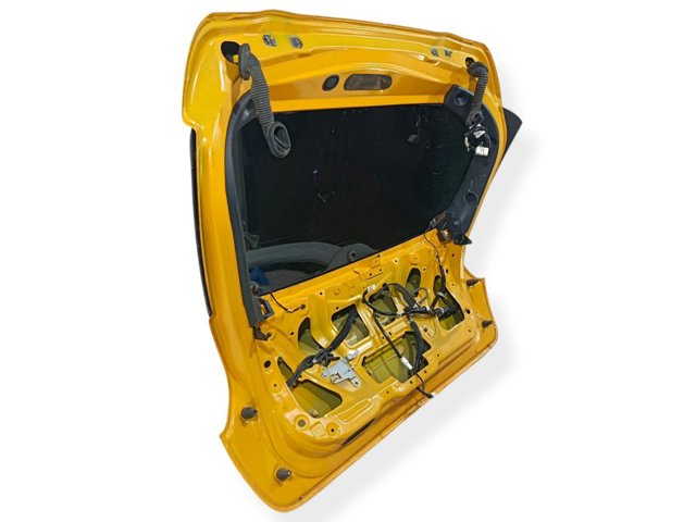 K0100BV8AA Puerta trasera  en stock Sabadell