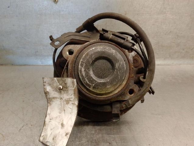 Cubo de rueda trasero izquierdo K04779797AA FIAT