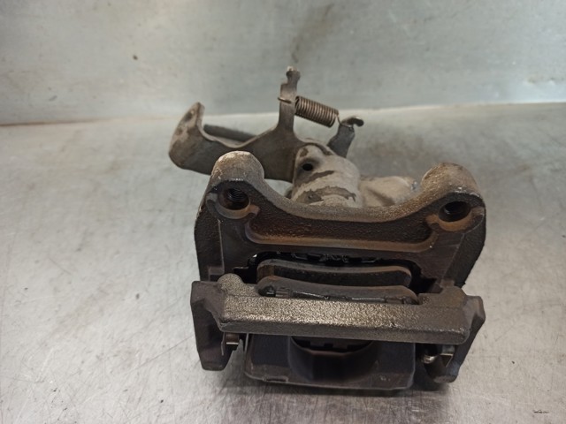 MAZDA K0Y12698ZA Pinza de freno trasera derecha  comprar en Murcia