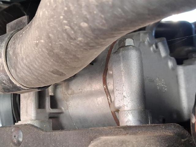 Polea del compresor de aire acondicionado KB8E61450 MAZDA